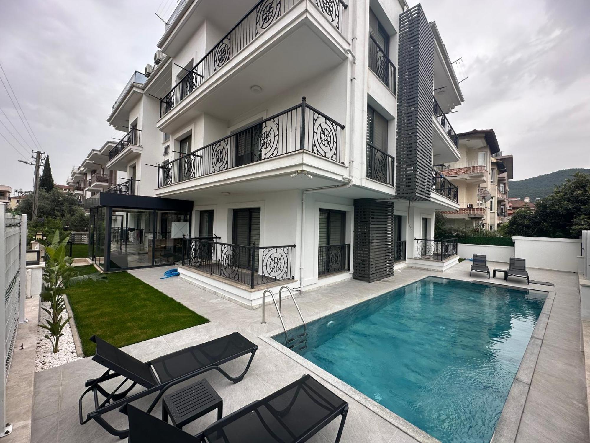 Arti̇M Apart Hotel Fethiye Luaran gambar